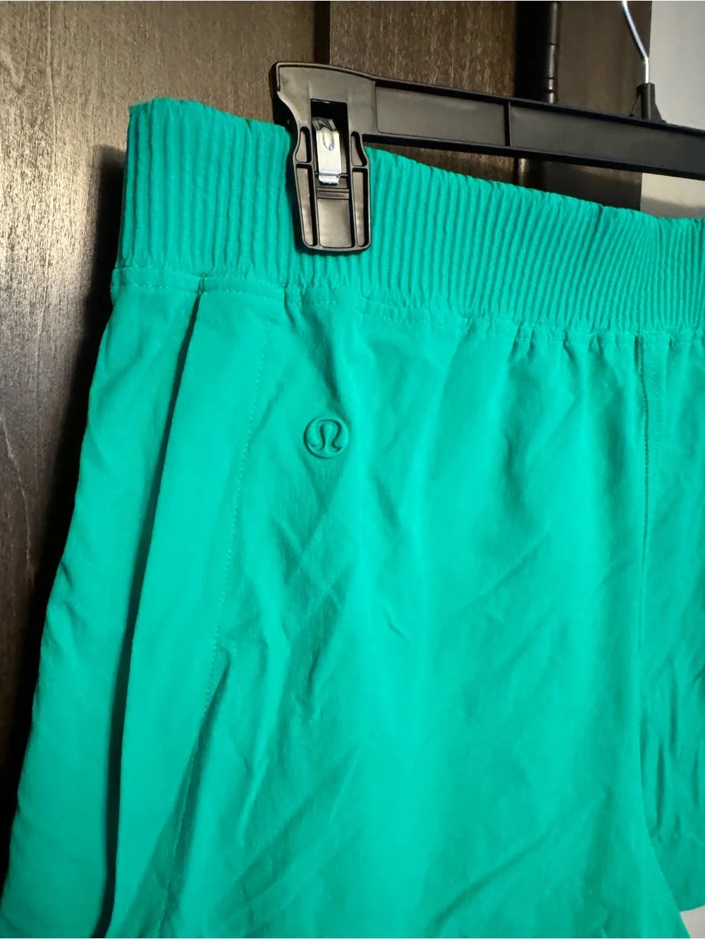 Lululemon stretch woven relaxed fit high rise short 4
